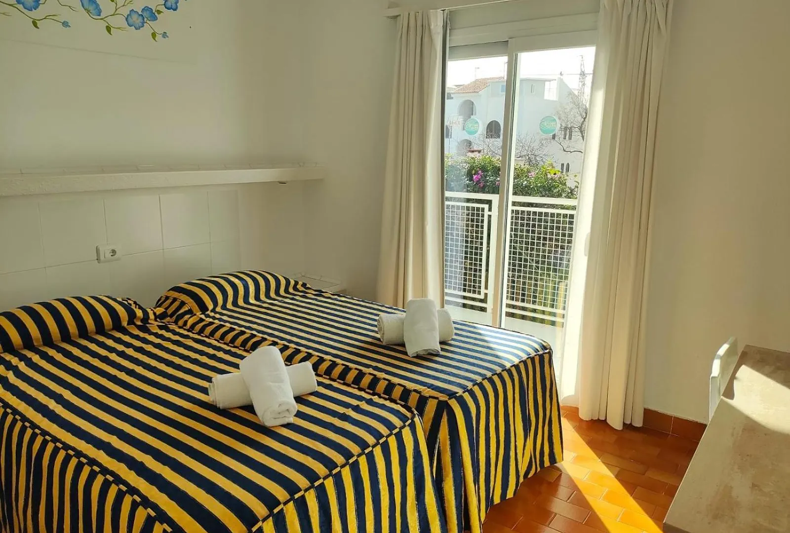 Ciel Azul Ibiza Apartamentos Santa Eularia des Riu 0*,  Spanyolország